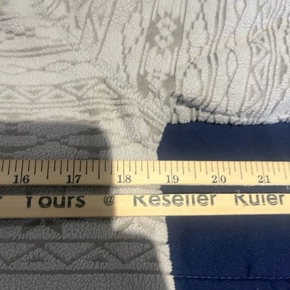 Eddie Bauer women's L 1/4 zip fleece grey mock neck long sleeve pullover sweater - Image 5