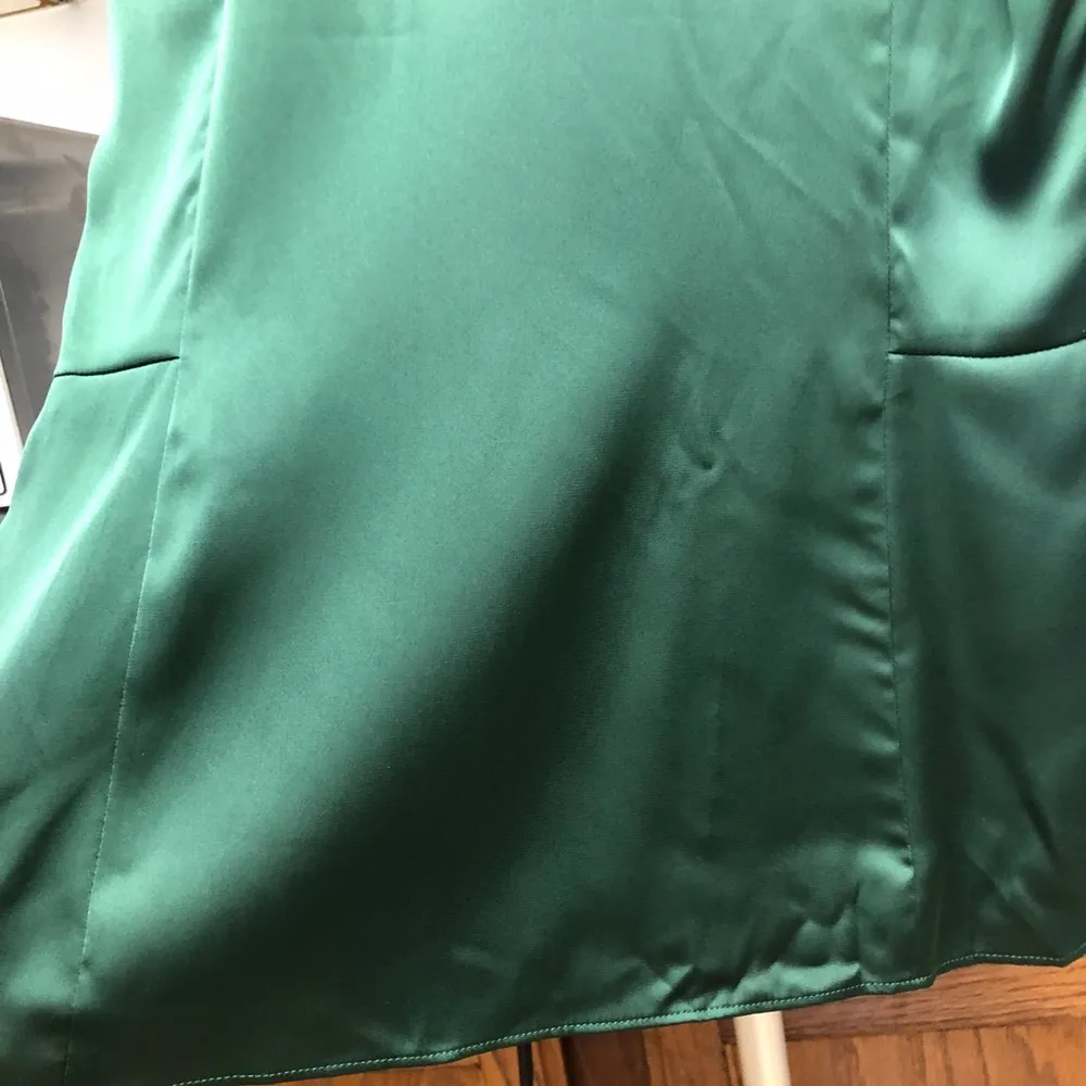 Ann Taylor Green silk blouse top Flounce Ruffle Petite 6 - Image 8