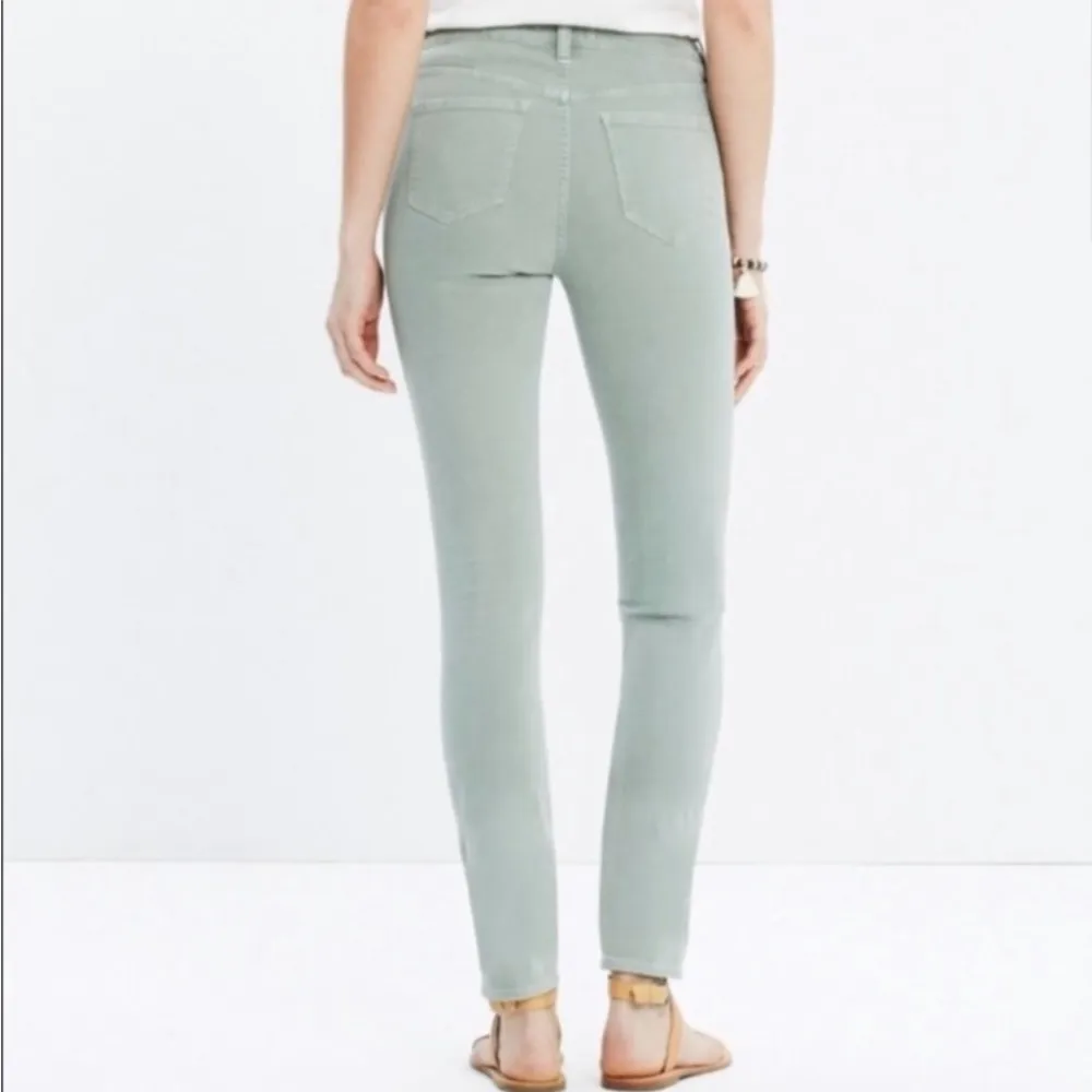 Madewell High Riser Crop 10” Women’s Size 26 Sage Green Cotton Blend Denim Jeans - Image 2