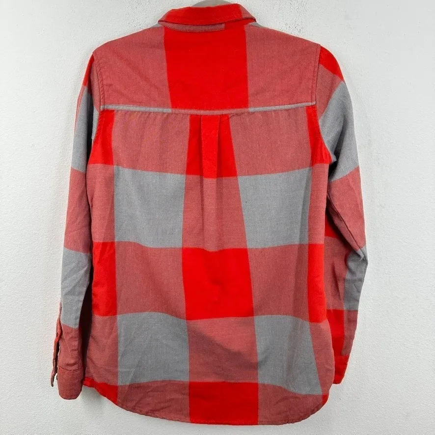 Burton Red Flannel Shirt Button Up Plaid Women's Medium‎ Ski Snowboard Outdoor - Image 8