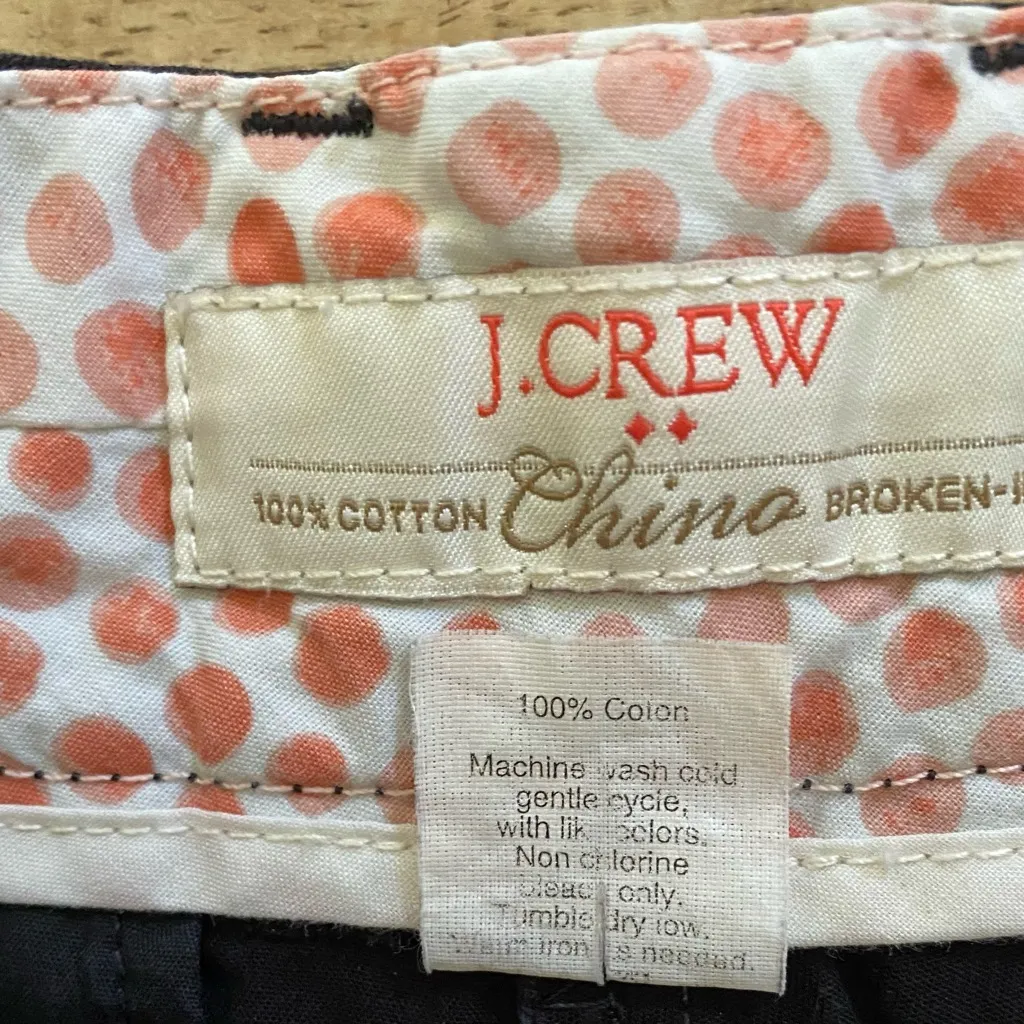 J Crew Women’s Sz 0?‎ Black Broken In 3” Chino Short - Image 5