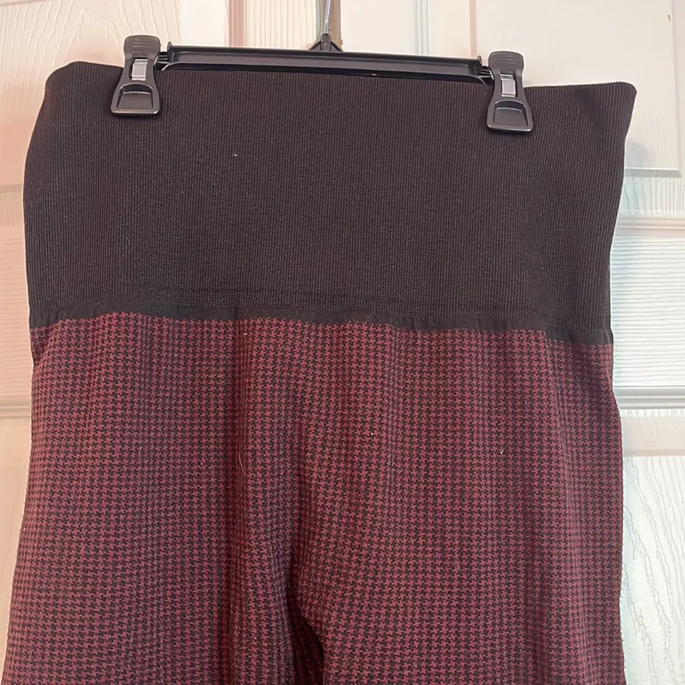 Patterned slimming leggings - Image 3