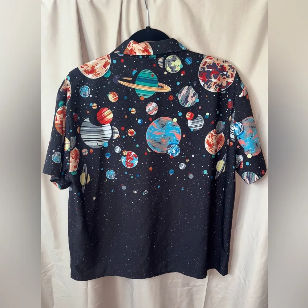 SHEIN LUNE Planet Print Button Front Shirt Size Large - Image 7
