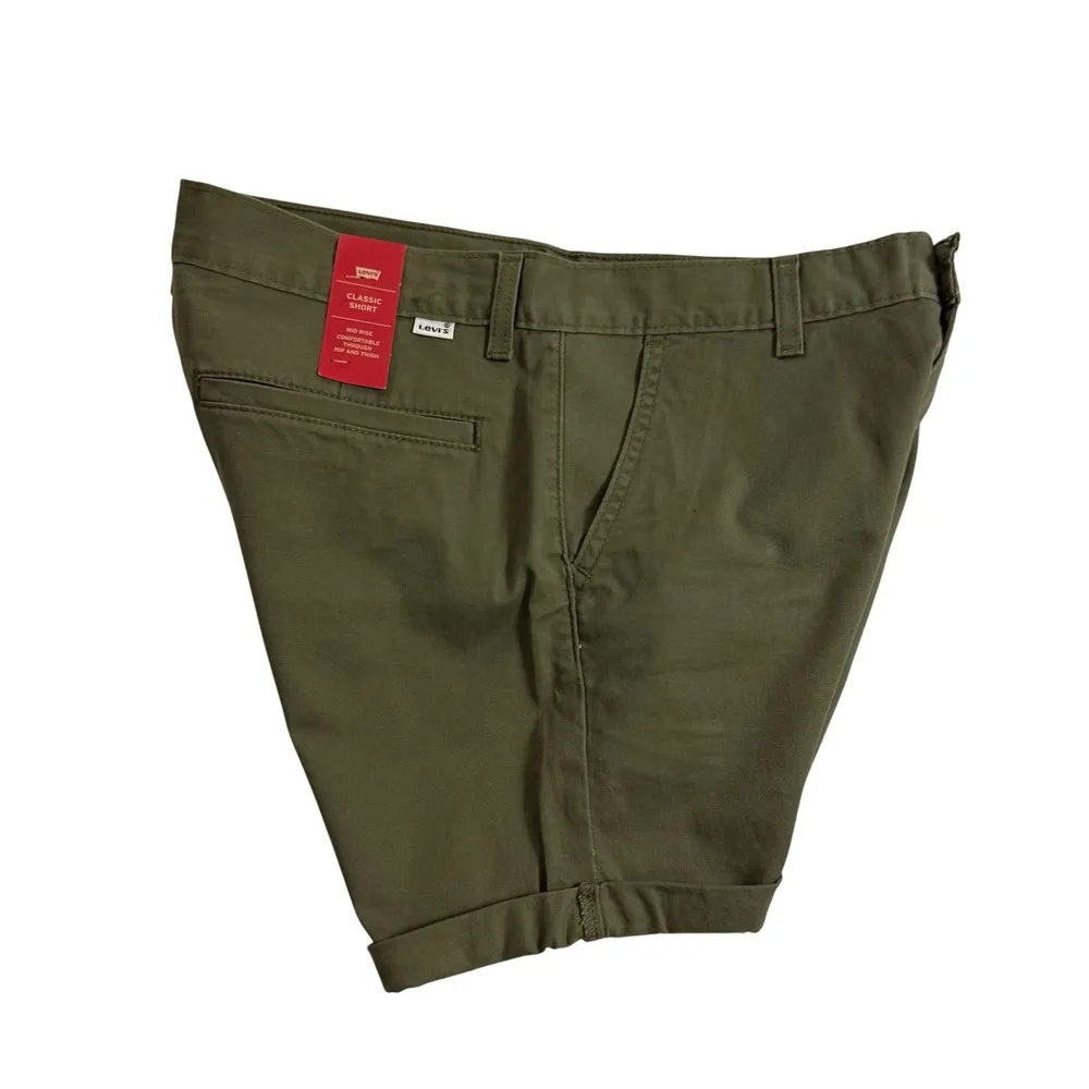 Levi's Classic Twill Shorts Olive Green Cuffed Hem Casual Everyday Size 8/29 NEW - Image 3
