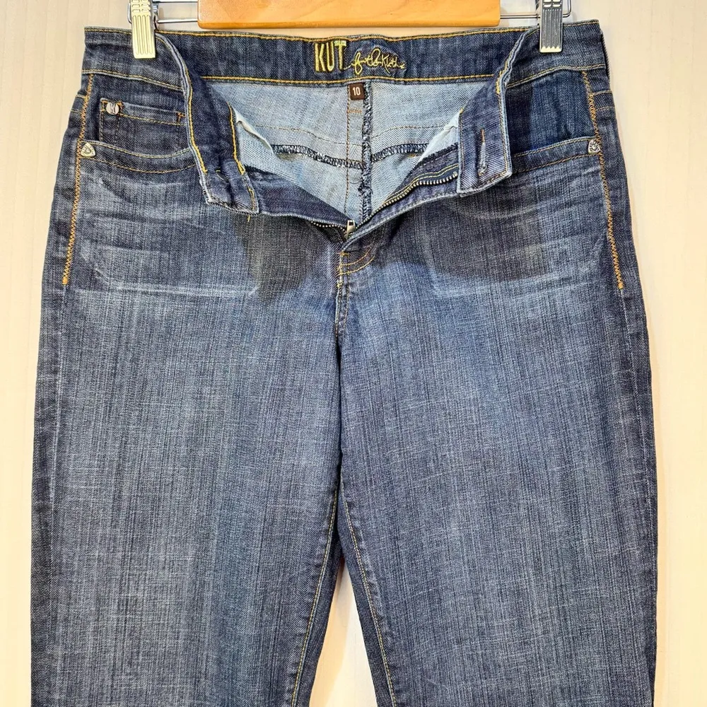Kut from the Kloth Mid Rise Bootcut Blue Denim Jeans Women's Size 10 Embroidered - Image 3