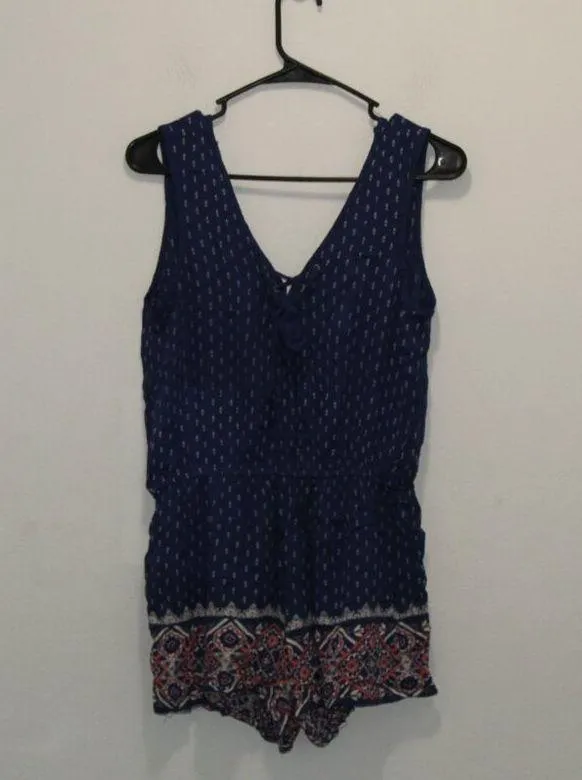 Rue21 Boho Romper Size Medium - Image 2