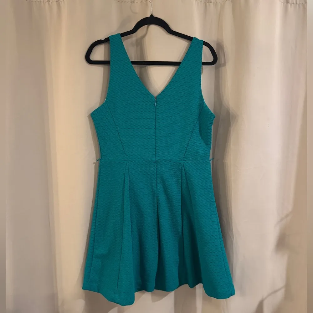 Metaphor  Teal Sleeveless Dress - Image 2