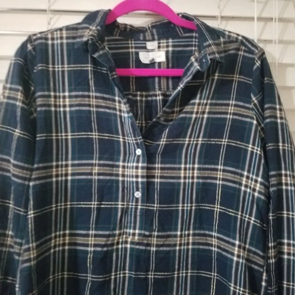 Loft S "the softened shirt" half button Pull Over button Down - Image 5