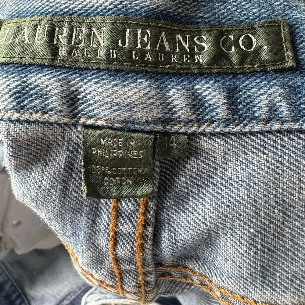 Vintage Lauren Jeans Co. Ralph Lauren Women's High Waisted Denim Shorts Size 14 - Image 5