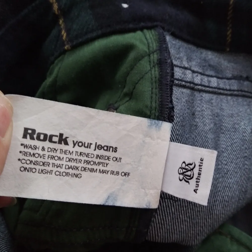 Rock & Republic Dark Straight Cosbie Jean Green Blue Plaid Detail Size 29 - Image 13