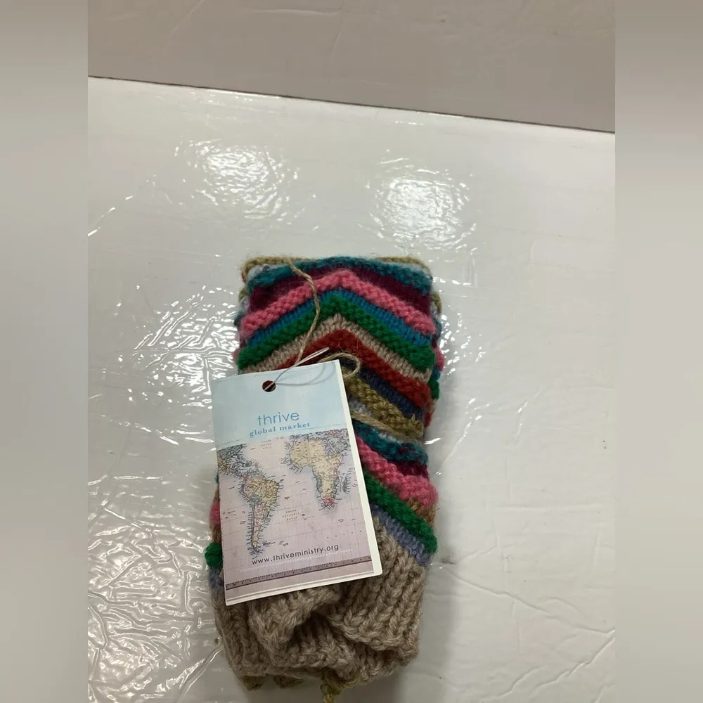 Hand made knitted women’s gloves Blue - Image 3