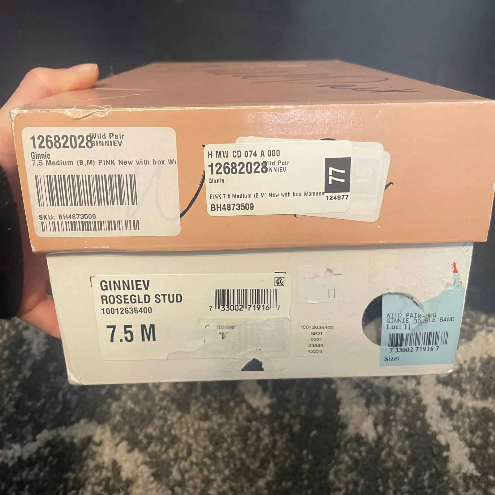 Wild Pair Ginniev Rose Gold Studded Clear Slide Sandals 7.5M New With Box - Image 2