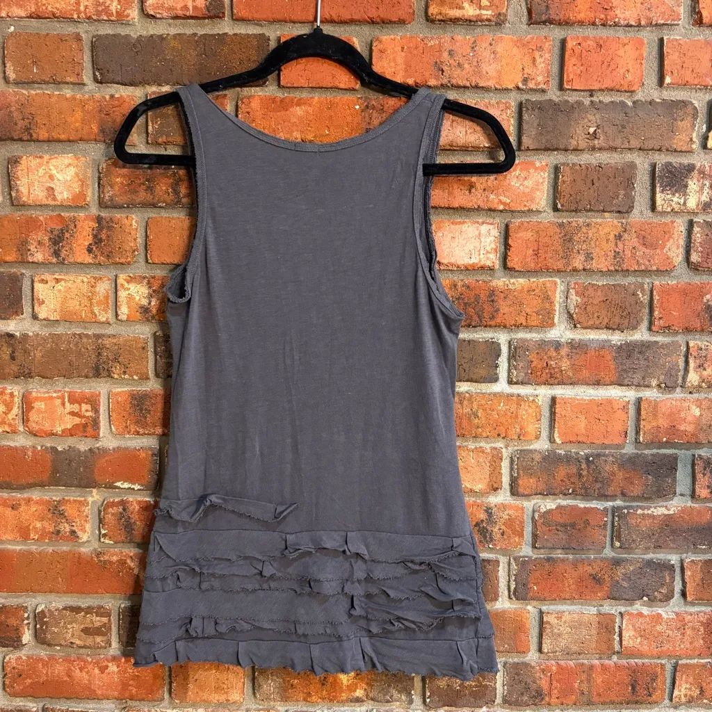 J. Crew womens Henley style ruffle tank top gray XS - Image 5