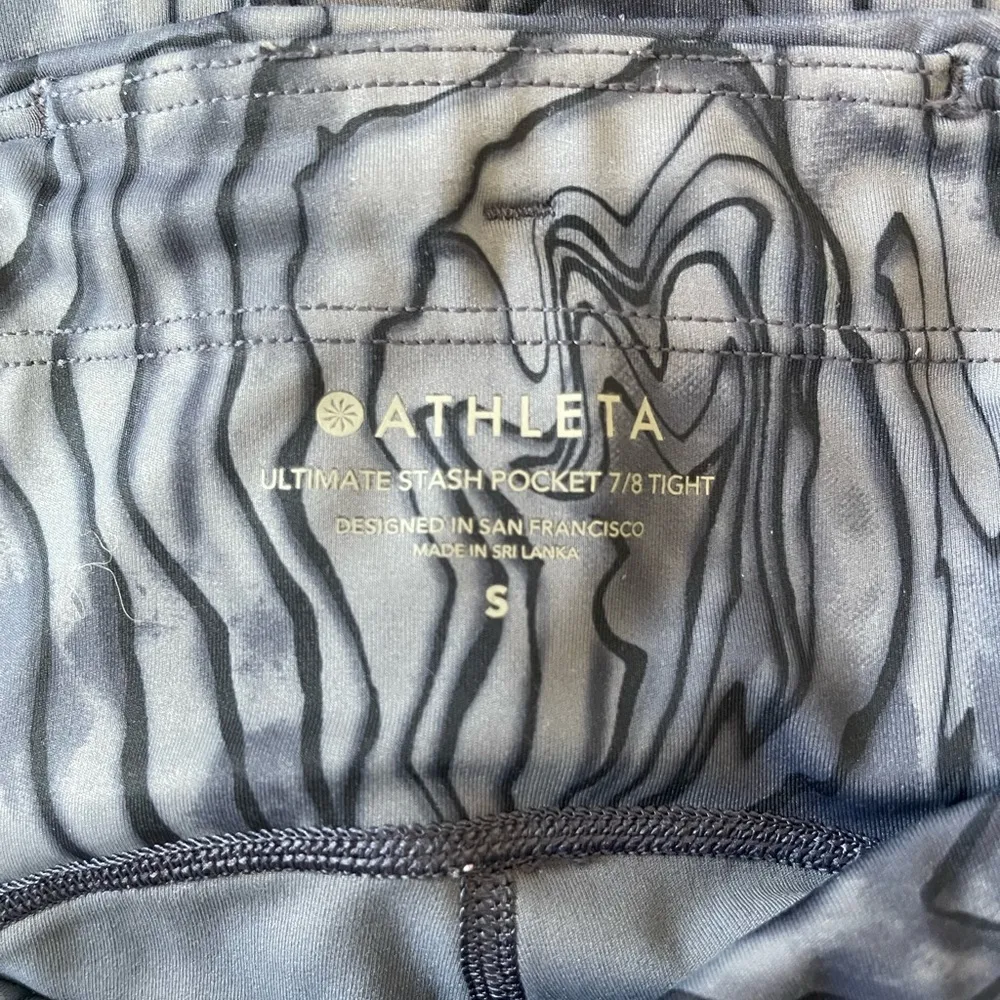 Athleta Ultimate Stash Pocket 7/8 Tight High Rise Printed Leggings Size Small - Image 6