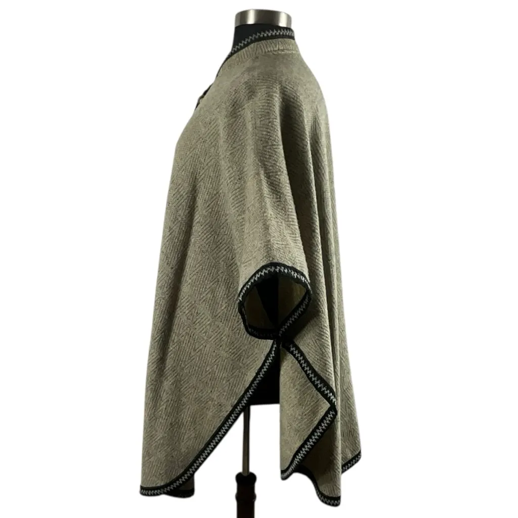 Art To Wear Wool Woven Embroidered Mini Chevron Elegant Tan Women's Poncho Cape Size undefined - Image 4