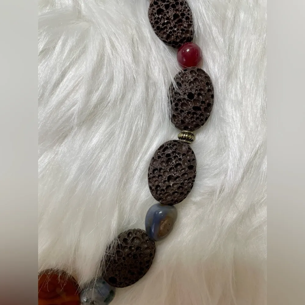 Beaded Necklace With Toggle Closure NWOT - Image 45