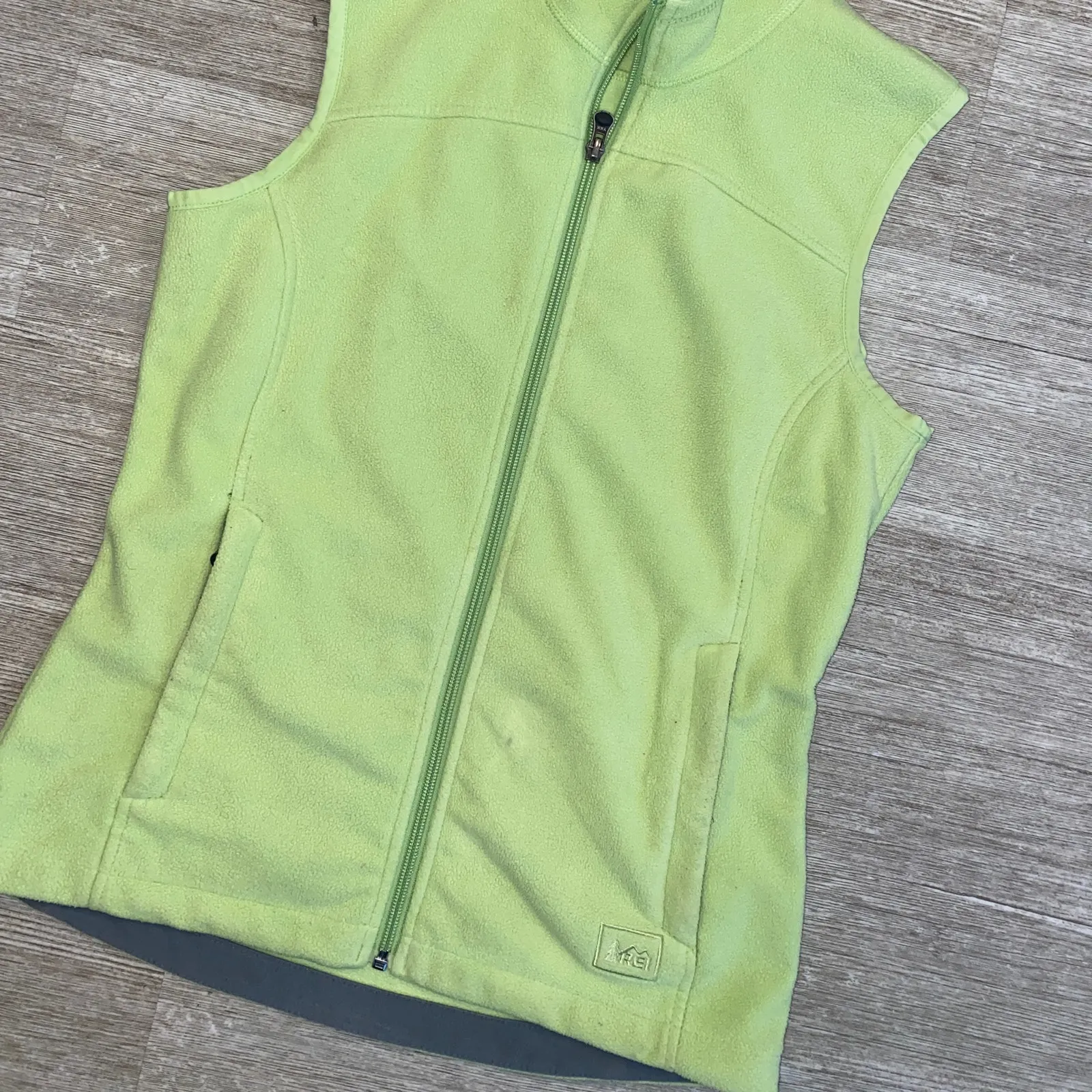 Women’s REI Fleece Full Zip Vest Lime Green Size XS - Image 2