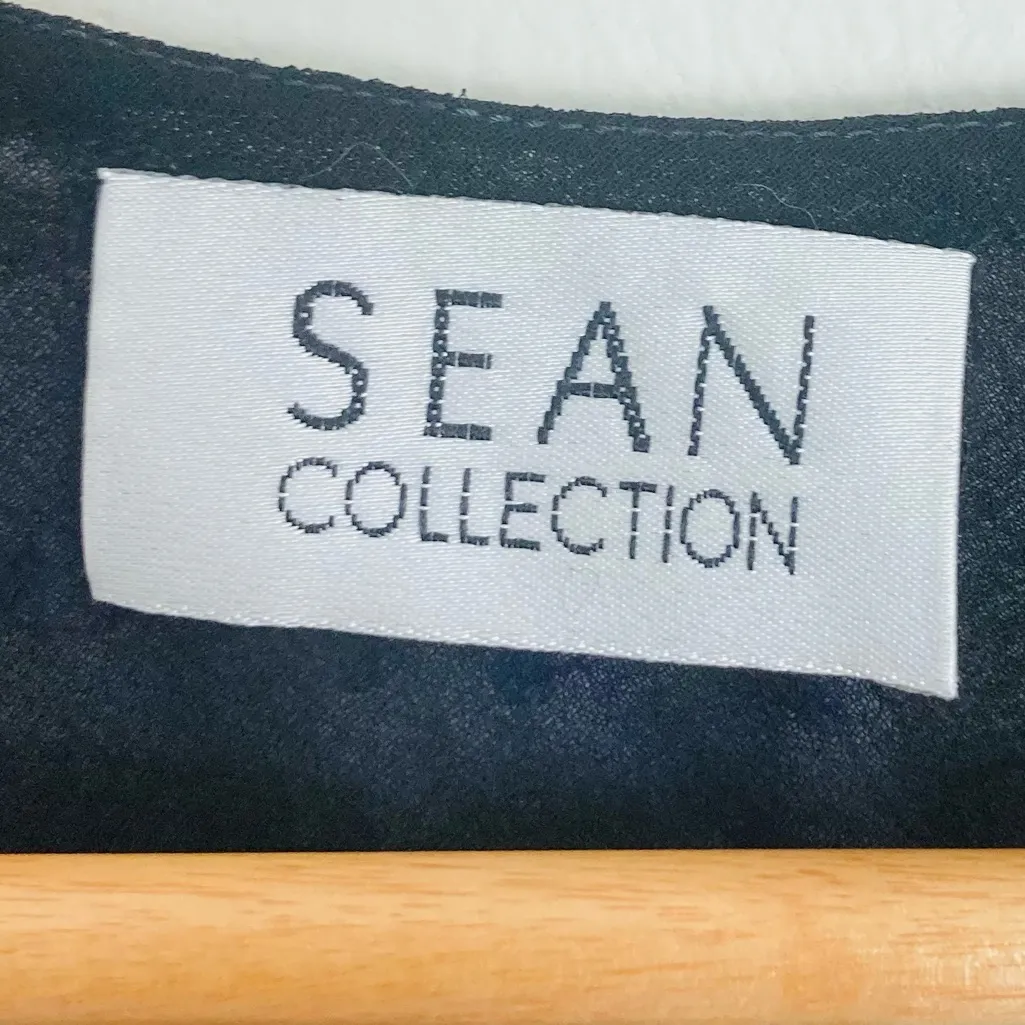 Vintage Y2K Sean collection black silk chiffon floral sequined bell sleeve top. - Image 6