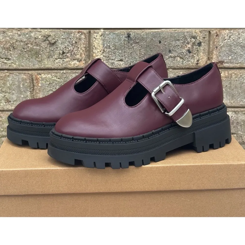 NIB Steve Madden Kamlee Lug Sole Mary Jane - Image 4