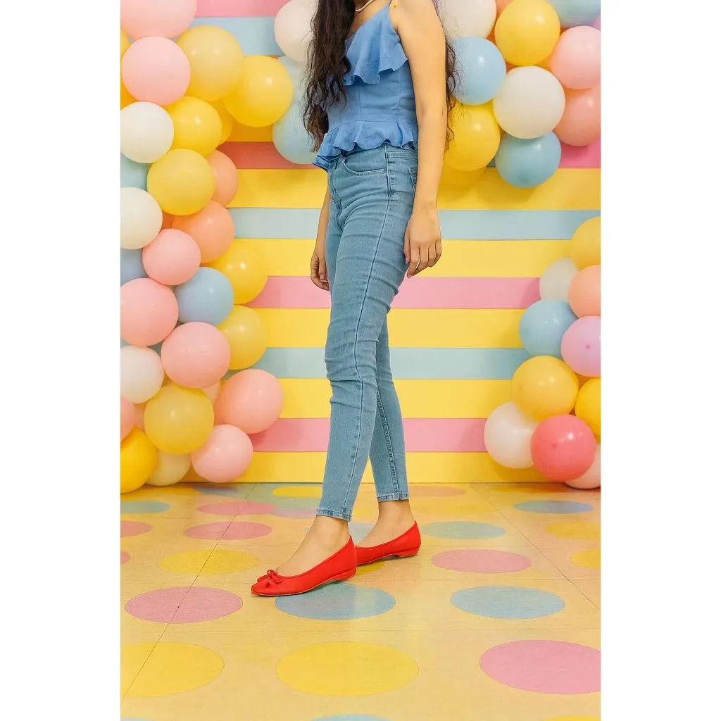 Liz Claiborne 8 Vibrant Red Faux Suede Ballet Flats Bow Detail Square Toe Design - Image 2