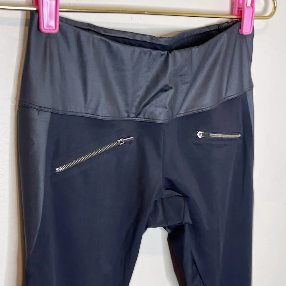 ADAY throw and roll‎ leggings mid rise black Small - Image 9