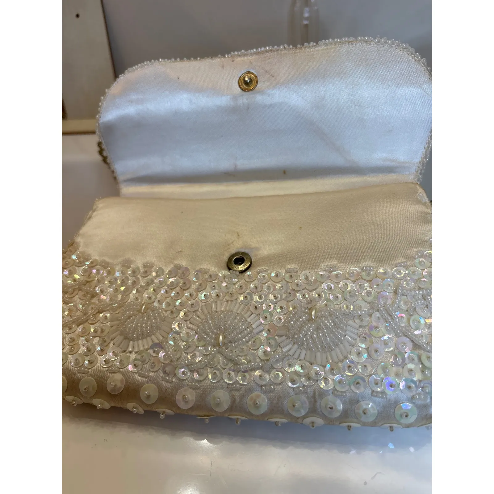 Glamorous White Beaded Sequin Clutch Evening Bag Formal Purse Fine Arts Bag - Image 6