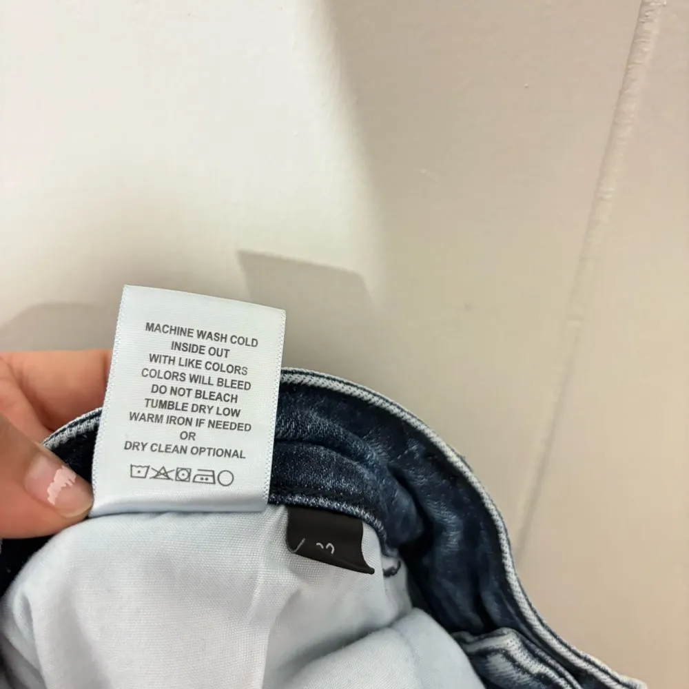 Flying Monkey Skinny  Frayed Hem Distressed Y3524 Size 32 - Image 9