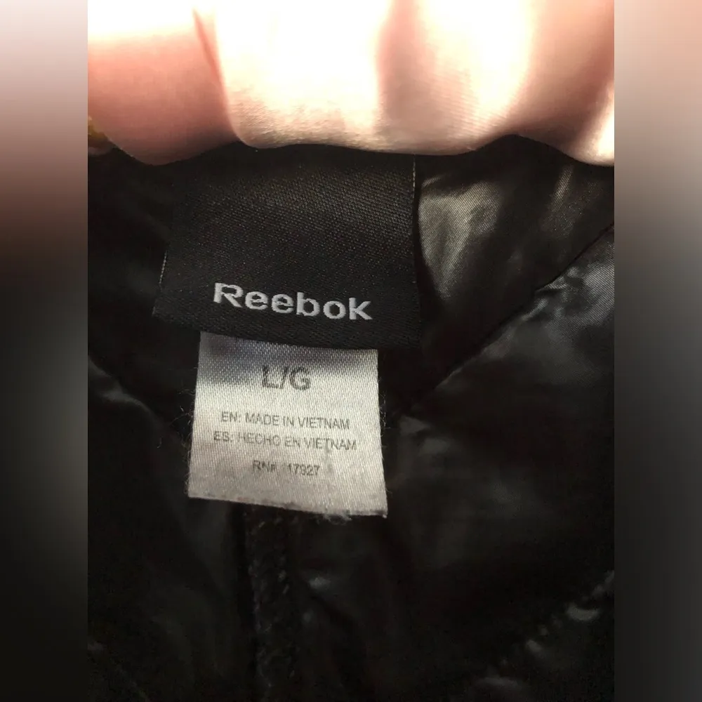 Lightweight Jacket Black light Puffer women Size L full zip up w pockets - Image 6