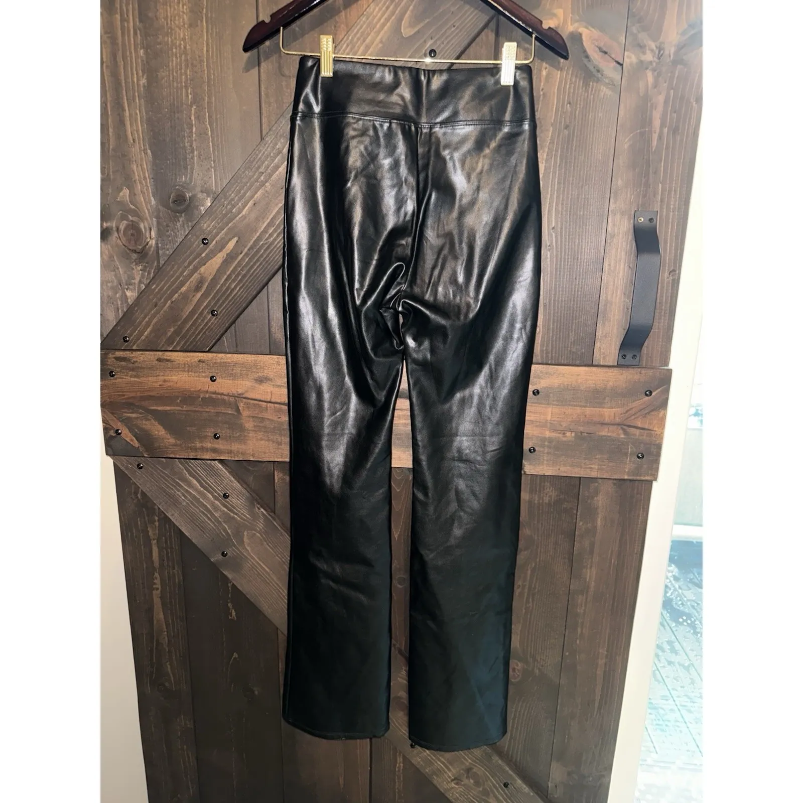 Abercrombie & Fitch‎ Vegan Leather Split Hem Flare Leggings Black Size Small S - Image 3