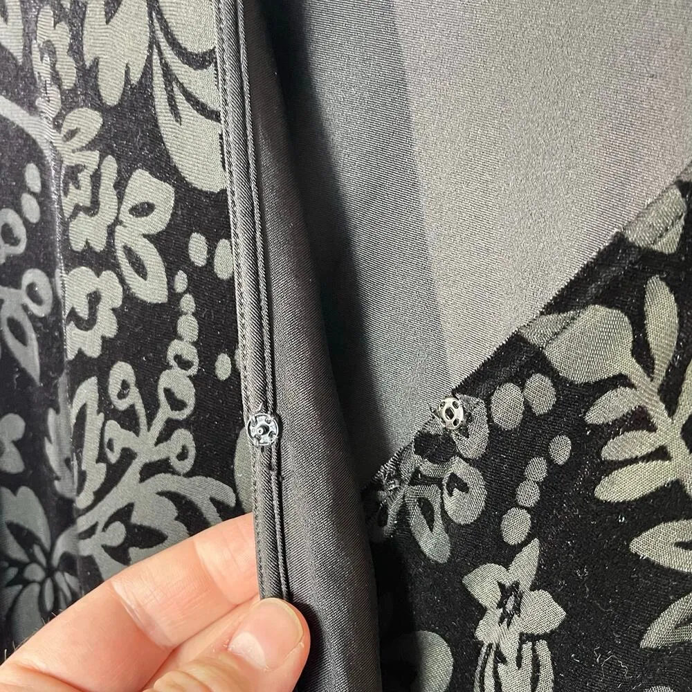 ANTHROPOLOGIE Saylor The Rebecca Black Velvet Floral Burnout Romper - Image 4