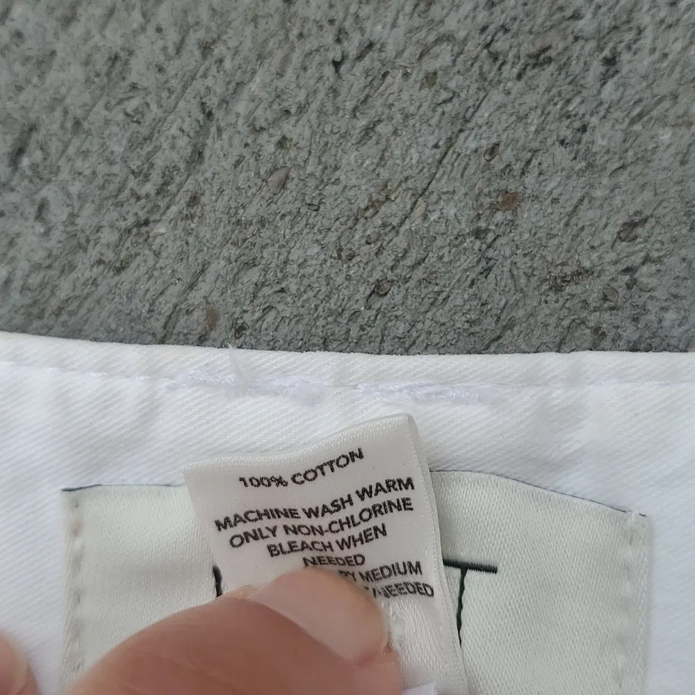 Loft Chino Shorts | Loft 4in Inseam Chino Shorts | Loft White Shorts - Image 5