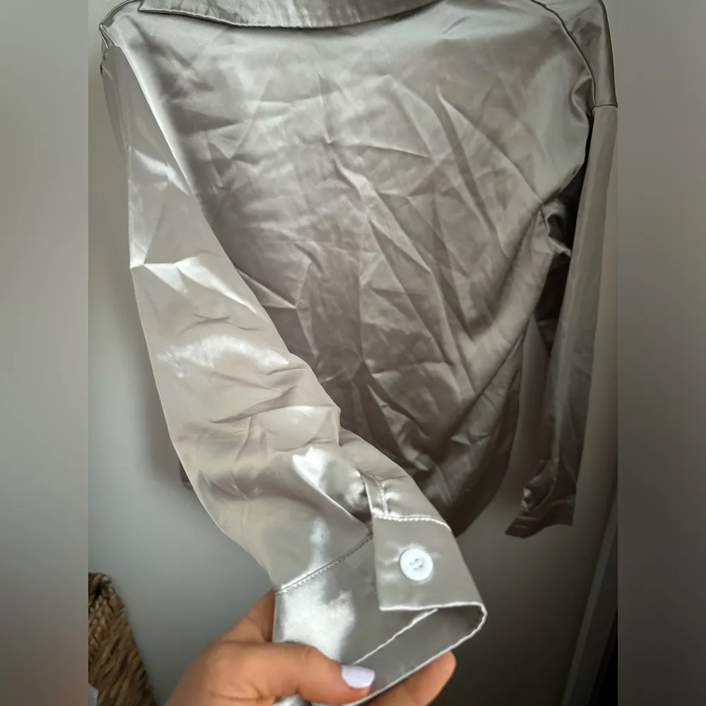 SheIn Chic Solid Button Front Shirt - Image 5