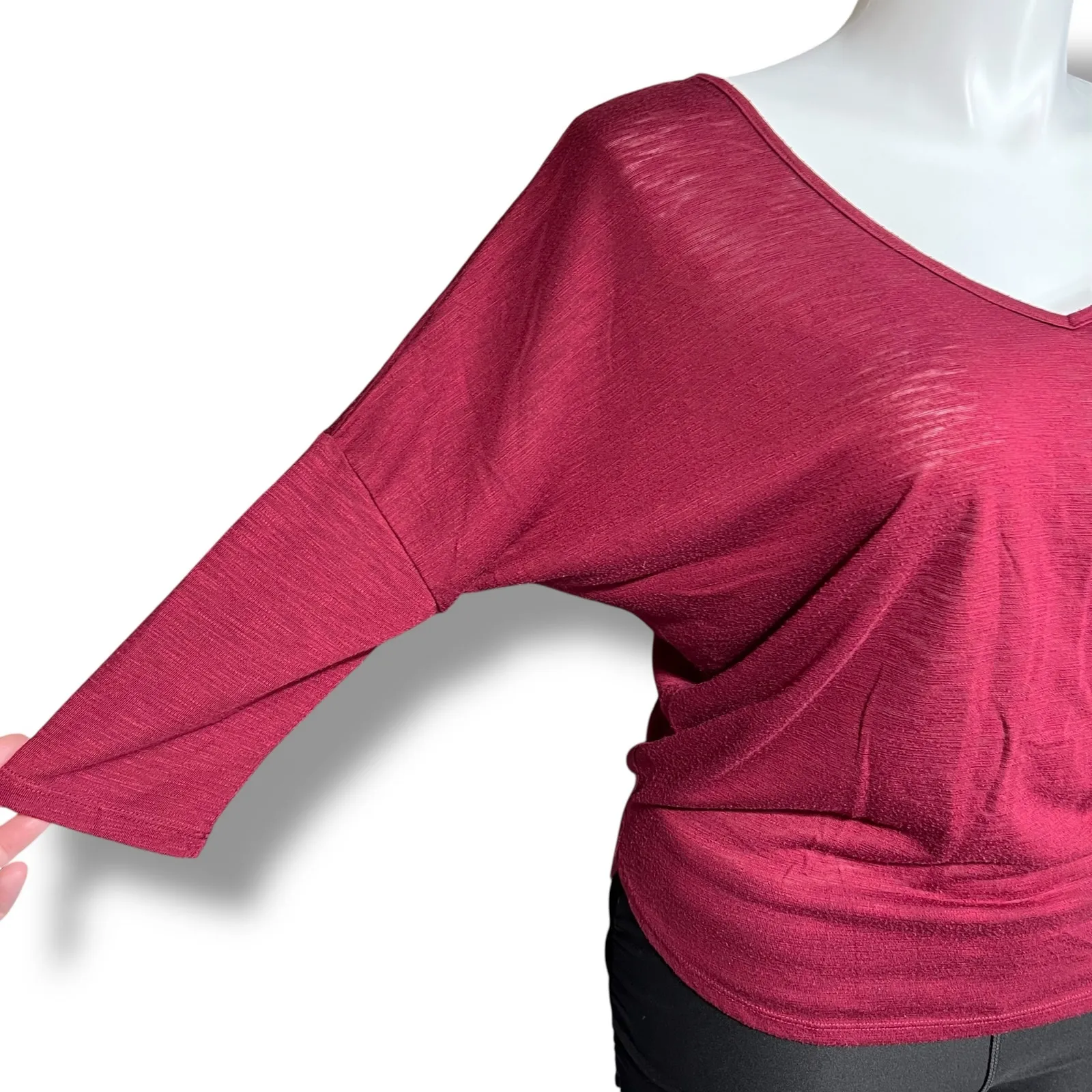 Maurices Womens Sweater Shirt Top V Neck Strappy Back Burgundy Red Large - Image 2