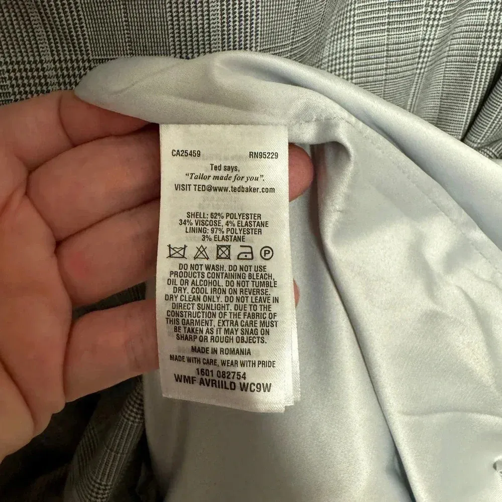 NWOT $295 Ted Baker Avriild Plaid Check V-Neck Sheath Dress - Business Workwear - Image 5