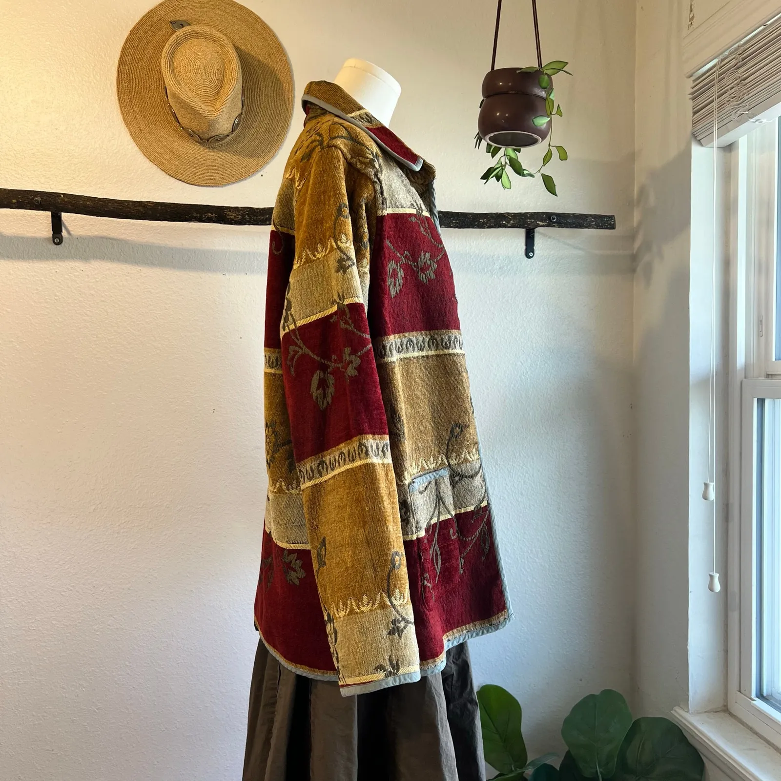 Tally Ho Vintage 90s Red Tapestry Floral Button Front Chore Jacket Size XL India - Image 2