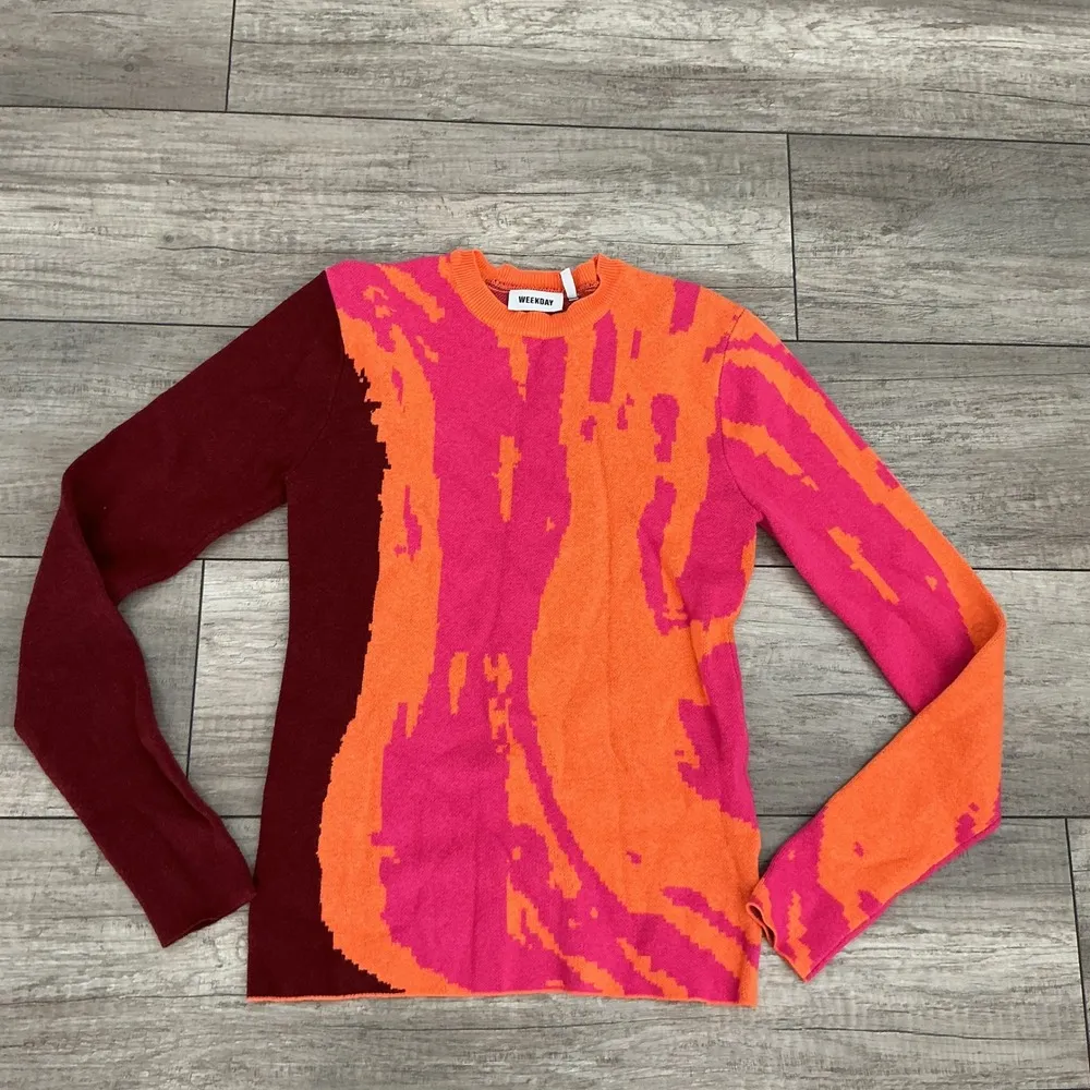 Weekday Maya Jacquard Knit Top Abstract Print Long Sleeve Sweater Size M - Image 2