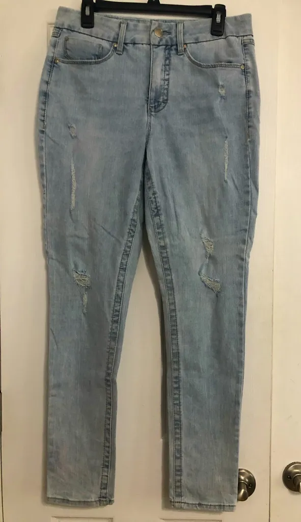 Seven7 tummyless high Rise skinny lighter wash distressed jeans women’s size 10 - Image 1