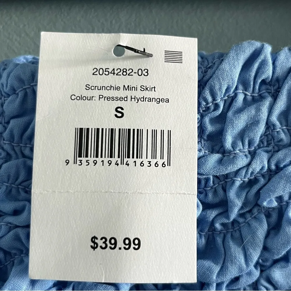 Cotton On Pressed Hydrangea Scrunchie Mini Skirt - Image 2