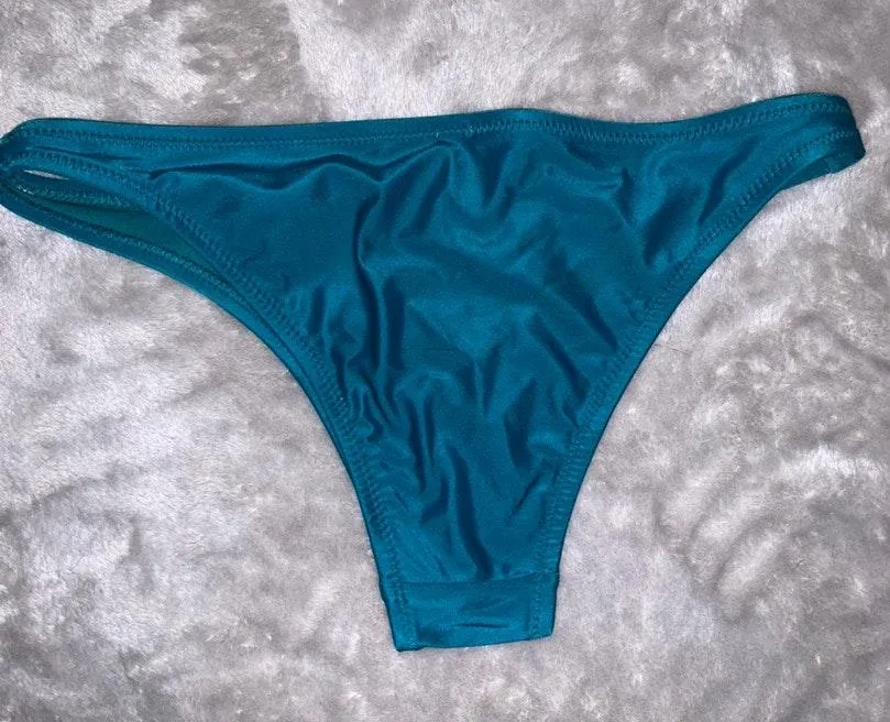 Cheeky Bikini Bottoms - Image 2