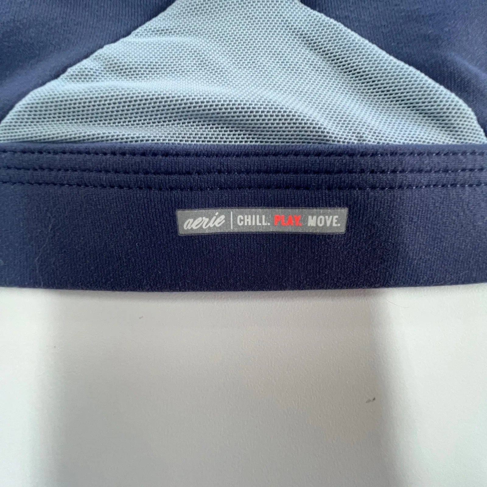 Aerie Sports Bra Womens Medium Blue Mesh Racerback Chill Play Move Athletic‎ Gym - Image 4