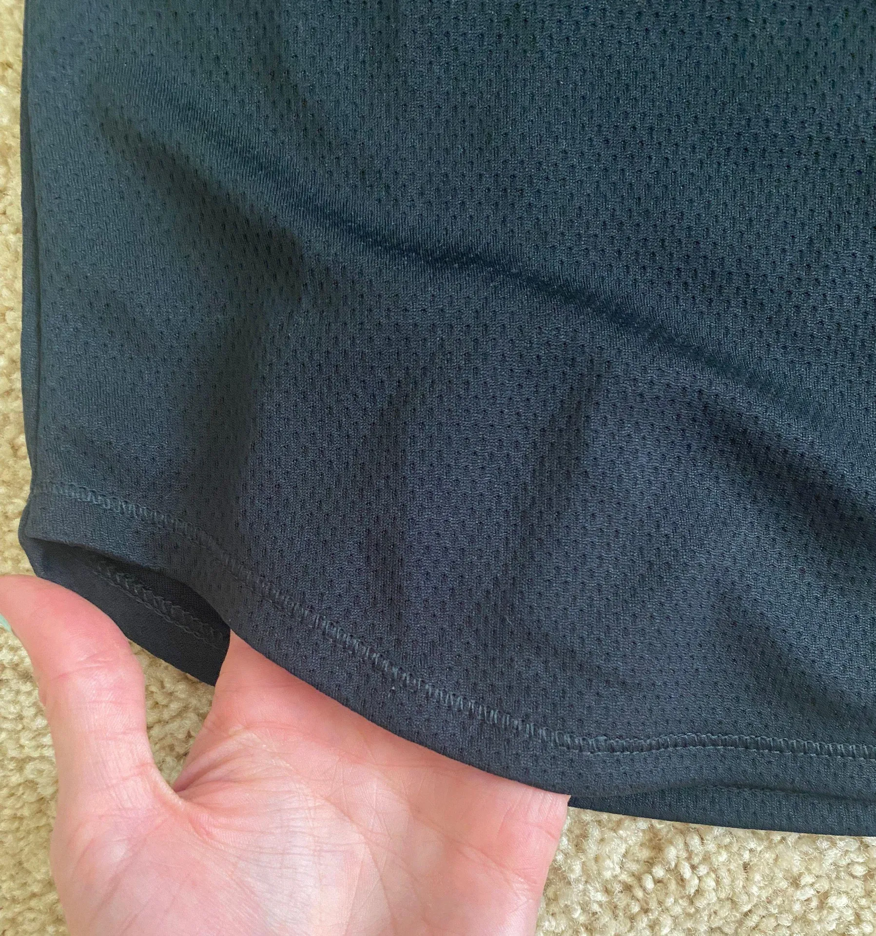 NWT Women’s  Swoosh Run Tank - Image 3