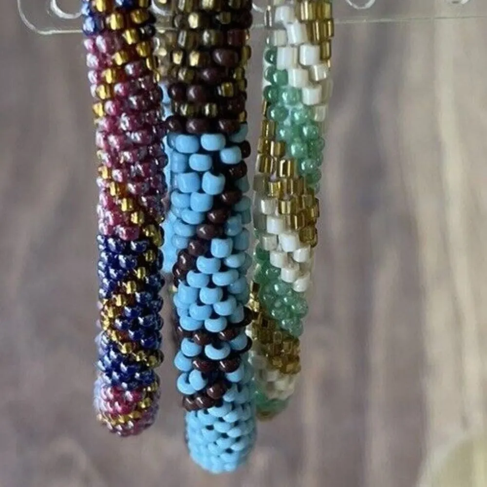 Sashka Co Bracelet Lot 3 Roll Blue/ Brown/Red Seed Bead Nepal Artist Crocheted Blue - Image 5