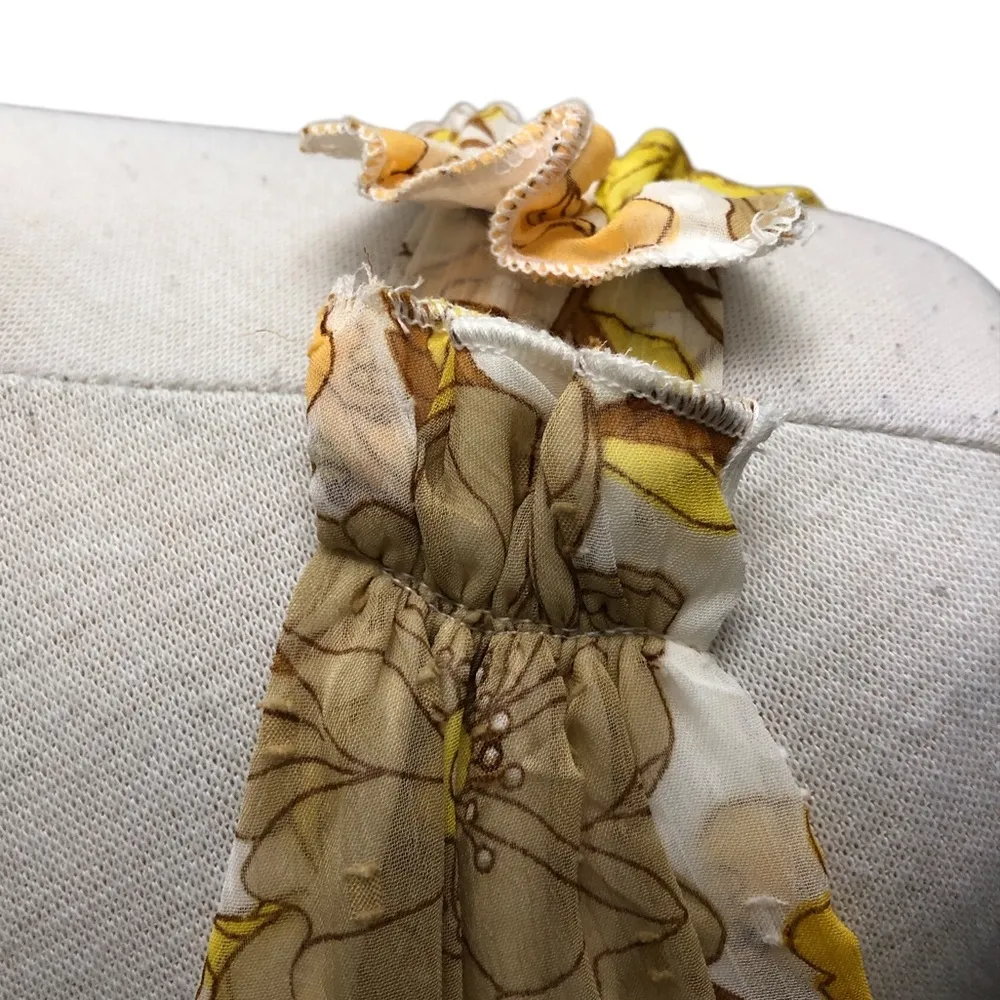 Charlotte Russe Floral Deep Plunge Tiered Chiffon Maxi Dress - Image 3