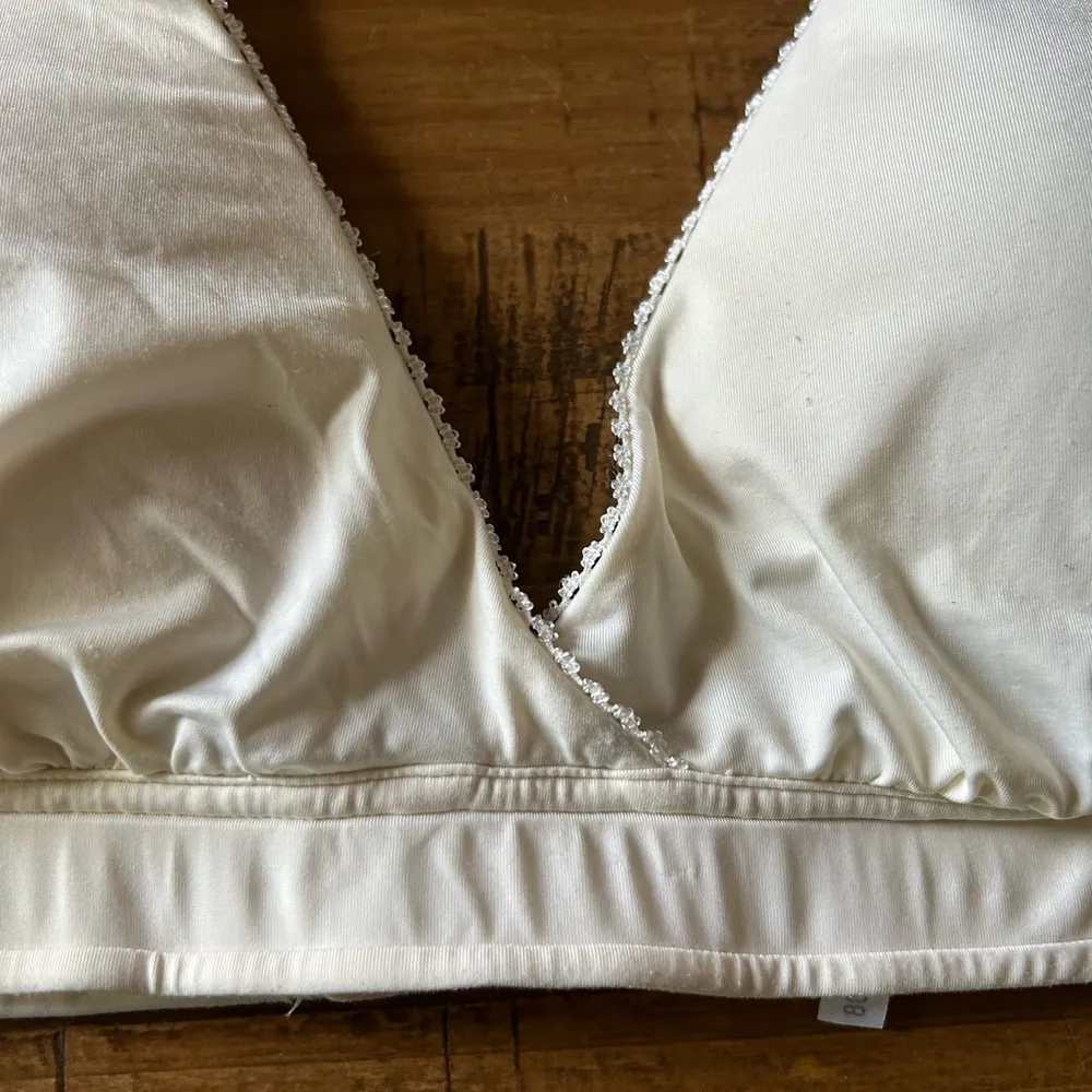 Pip & Vine By Rosie‎ Pope Ivory Nylon Padded Wireless Bra Size M - Image 2