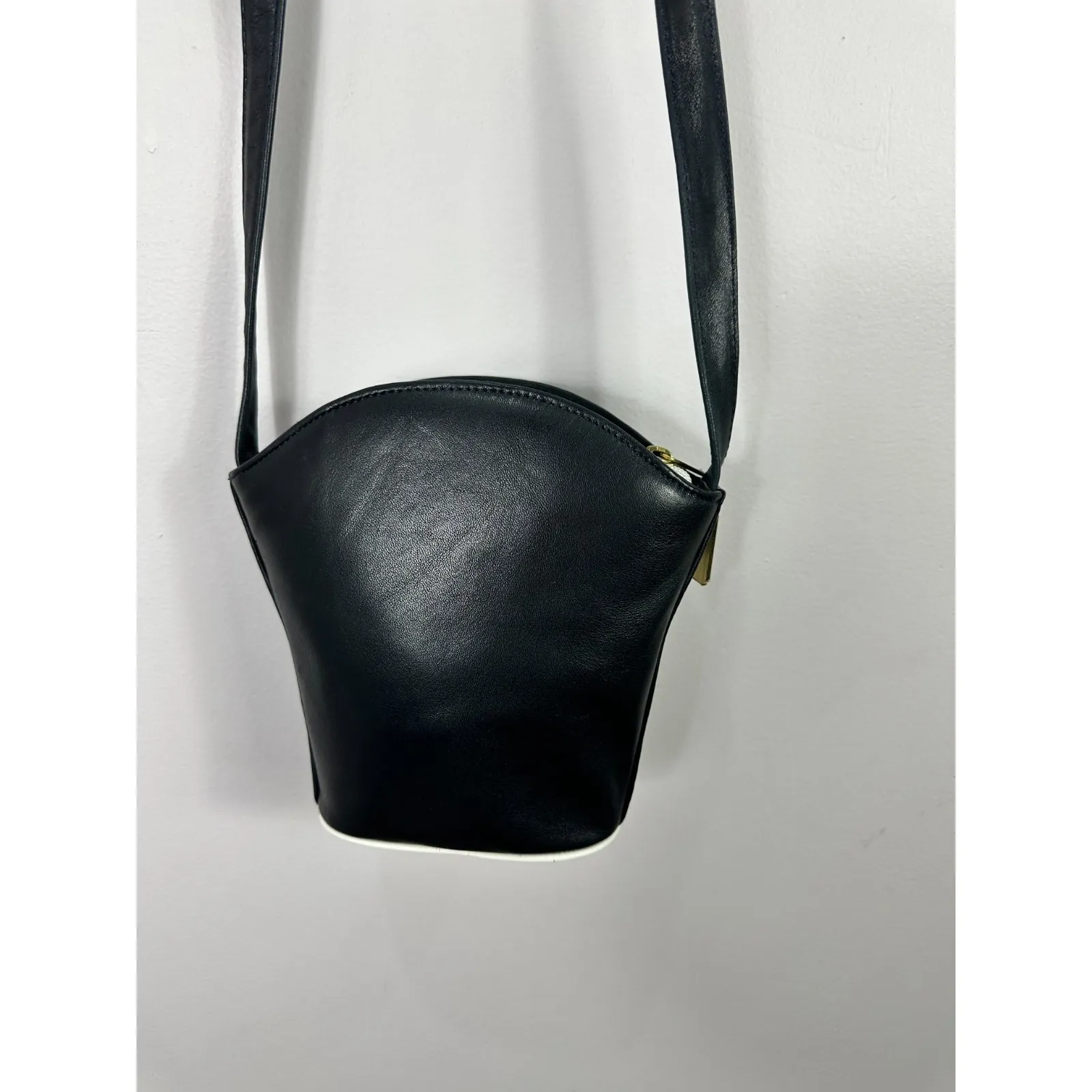 Vintage Harrods Black Anchor Chain Crossbody Bag Nautical Gold Charm 80s 90s - Image 12