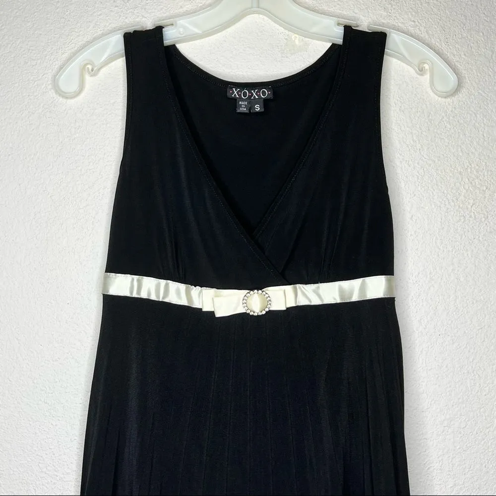 XOXO Black Sleeveless Dress‎ - Image 2
