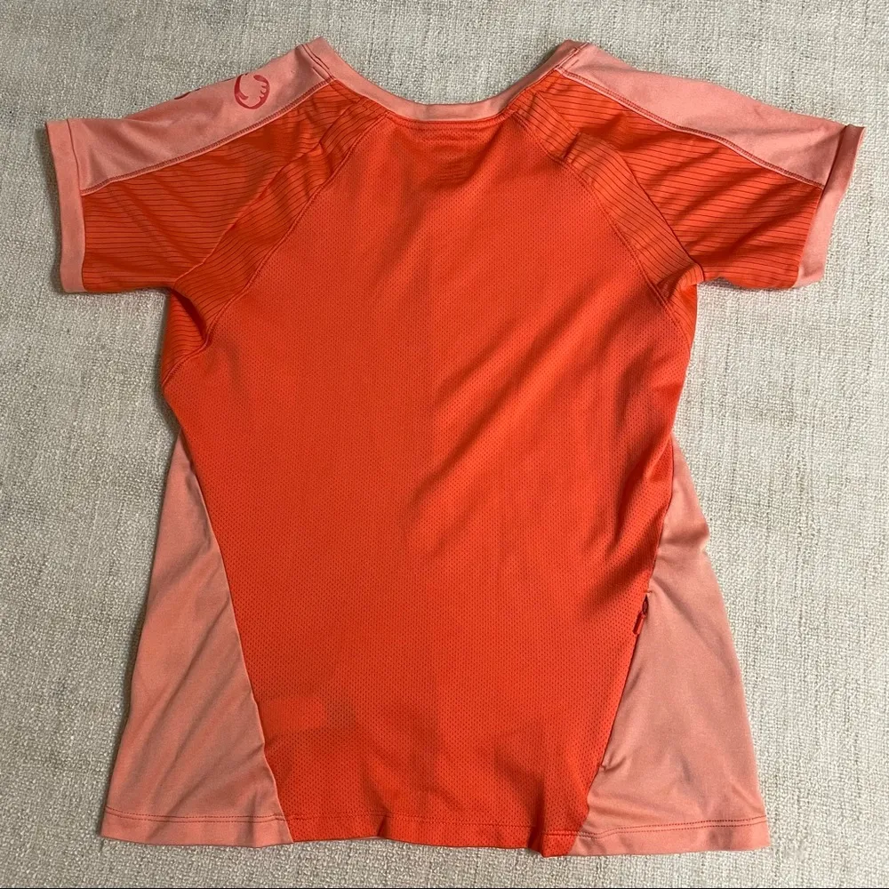 The North Face Women’s Cycling Shirt - Image 6
