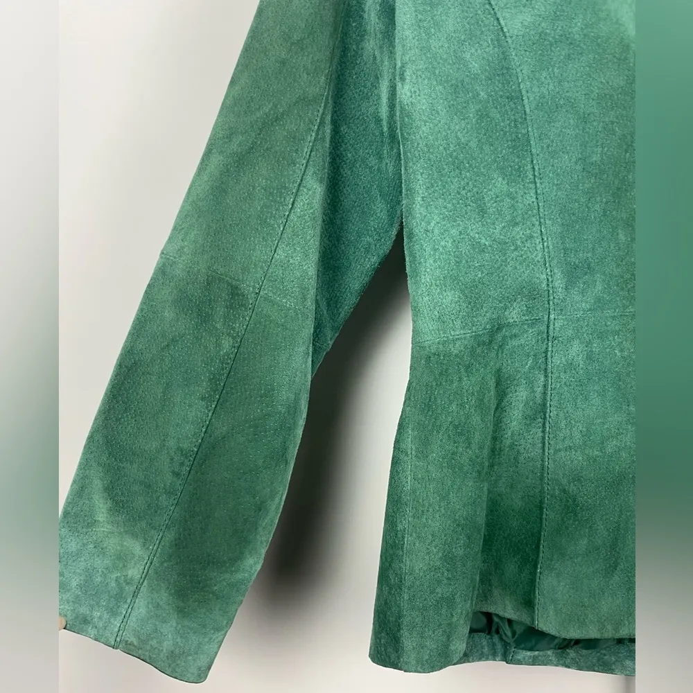 Coldwater Creek  Green Suede Leather‎ Button Up Collarless Jacket - Image 7