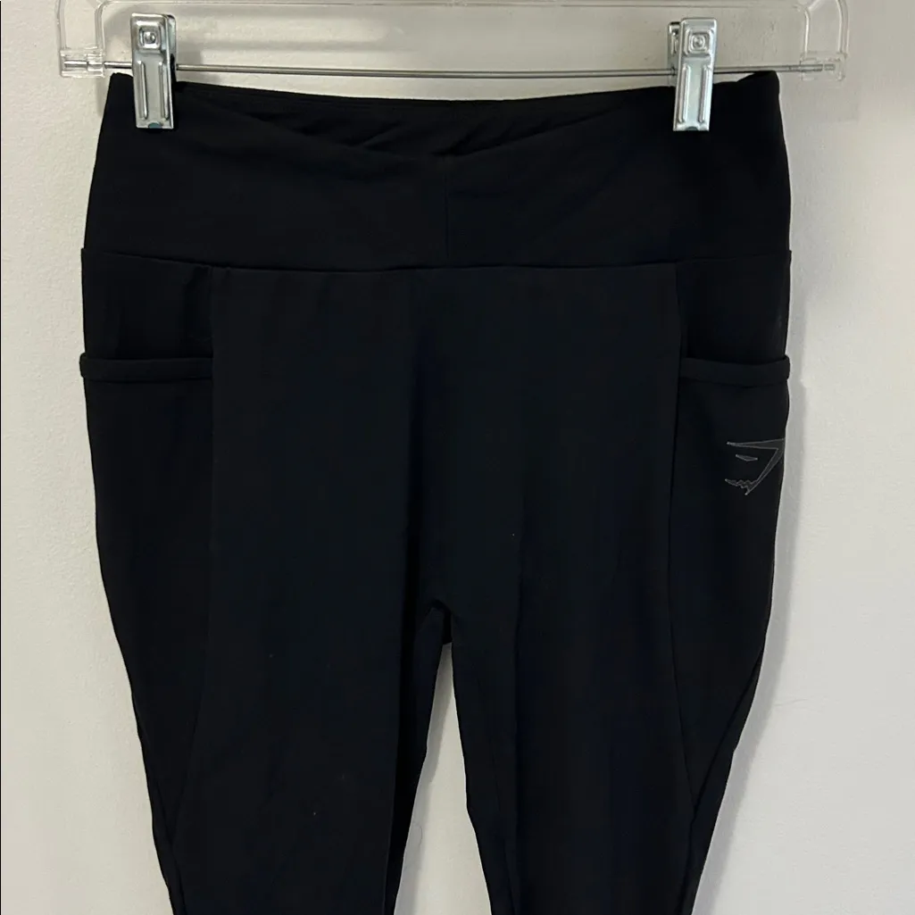 Gymshark Black Ruched Butt Pocket Leggings - Image 3