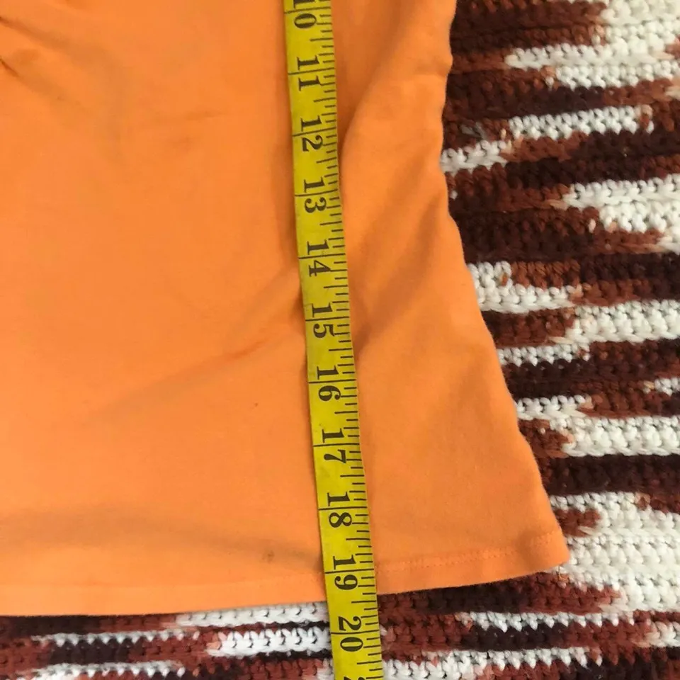 2000s Orange V - Image 5